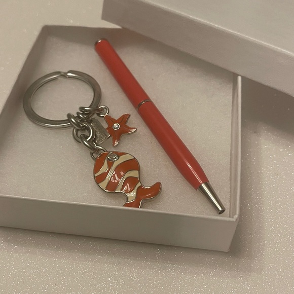 Coach Orange and Silver Fish Keychain and a Orange Coach Pen - Picture 6 of 6
